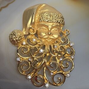 Vintage JJ Jonette Santa Claus Christmas Rhinestone Gold Tone Pin Brooch